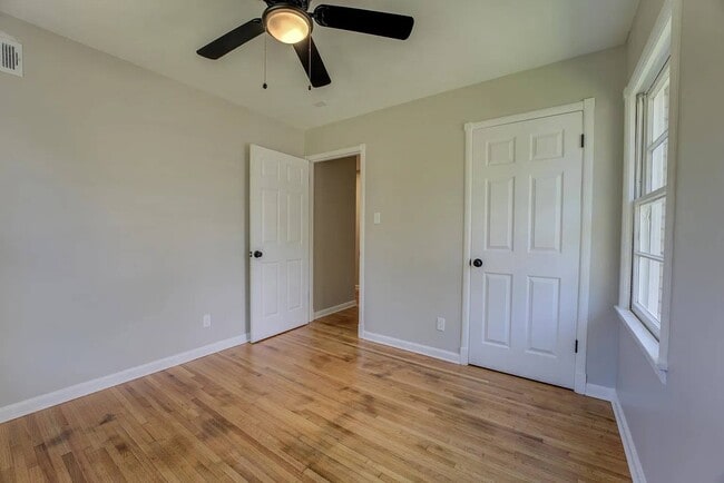 Building Photo - 3061 McGee Cv