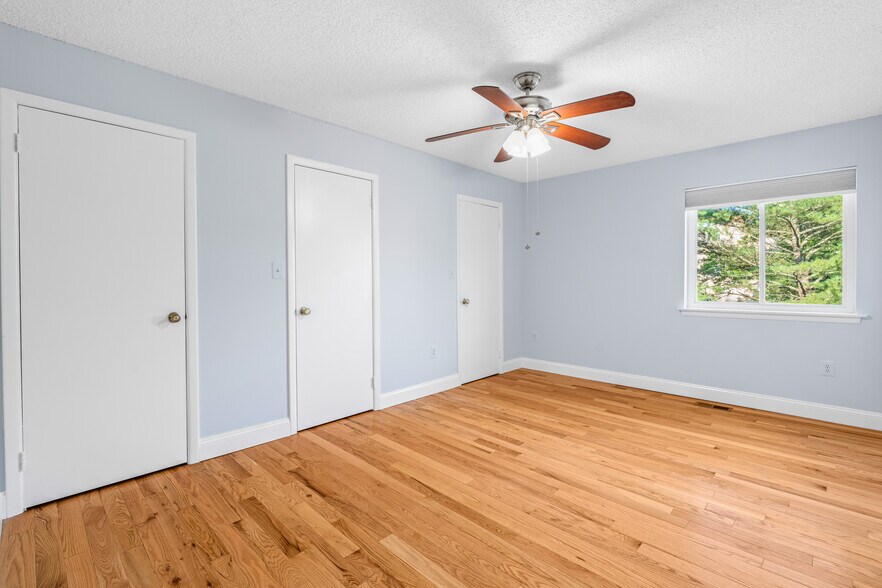 Building Photo - 99 Thoreau Dr