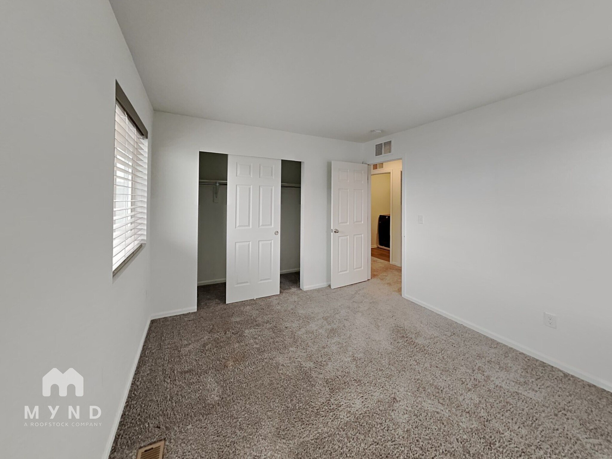 Building Photo - 9732 Truckee St