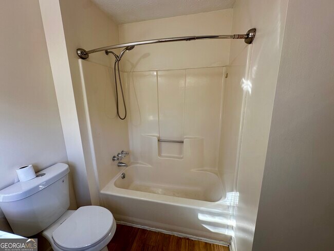 Building Photo - 3641 Ashley Woods Dr