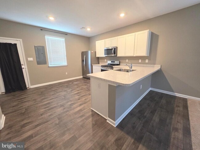 Building Photo - 424 Ridgely Blvd