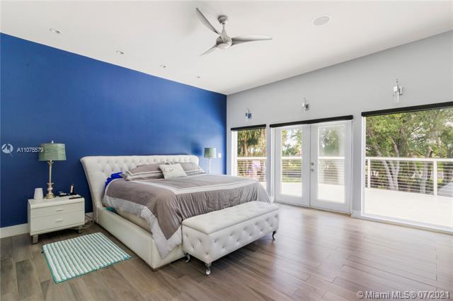Building Photo - 8425 SW 58th St