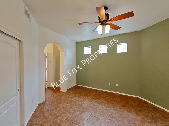 Building Photo - 1292 Paseo Luna Blanca