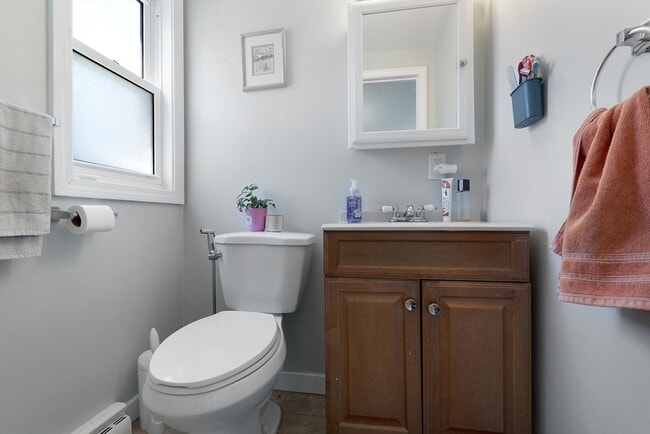 Building Photo - 440 S Main St