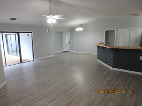 Building Photo - 320 W Fort Morgan Rd