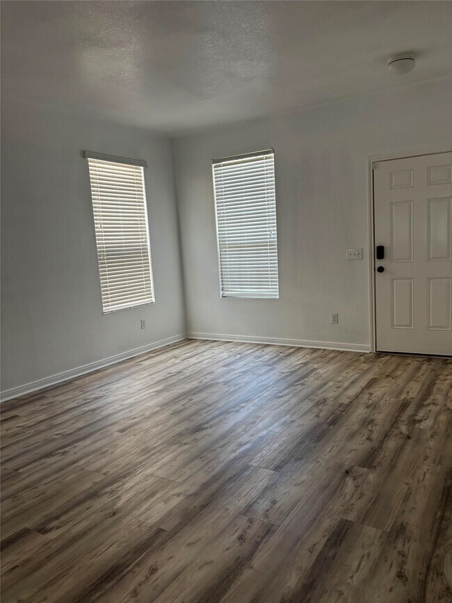 Building Photo - 6703 Cortenridge Ln