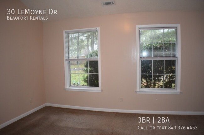 Building Photo - 30 Le Moyne Dr