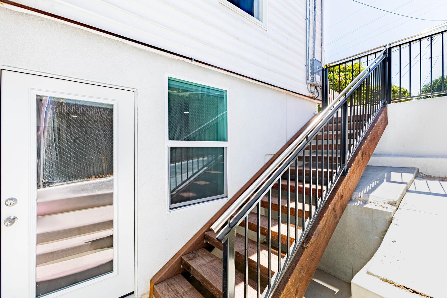 Building Photo - Charming Canyon-View Home | Serene Living ...