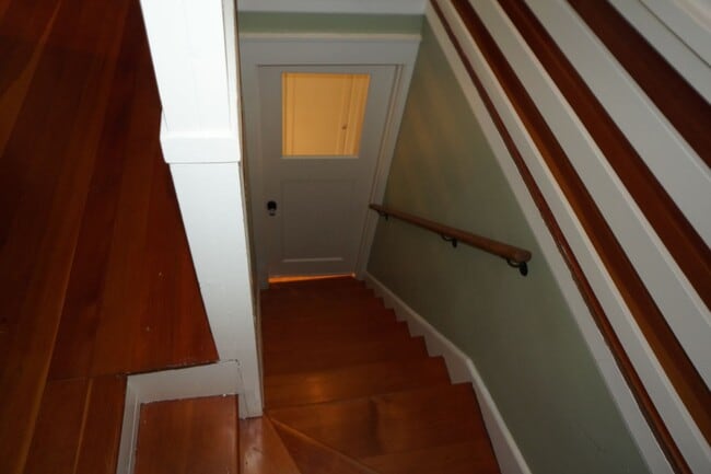 Building Photo - NE Portland - Irvington 3-bedroom Beauty!