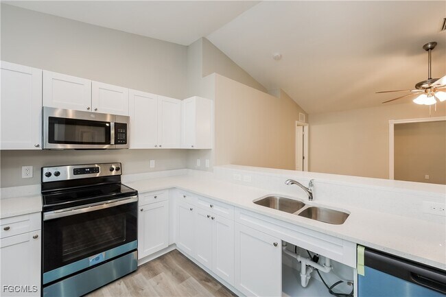 Building Photo - 2614 43rd St W