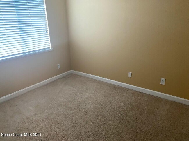 Building Photo - 3707 Chambers Ln