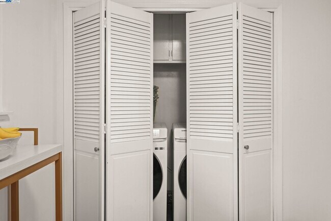 Building Photo - 1288 Candy Ct