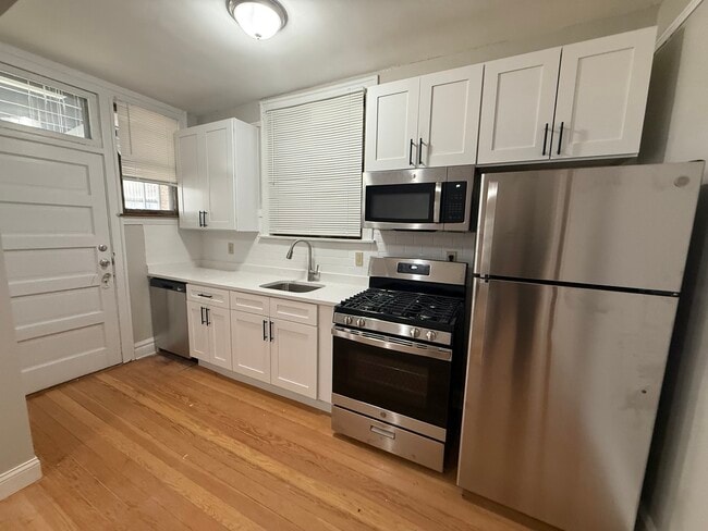 Building Photo - 6829 21st St