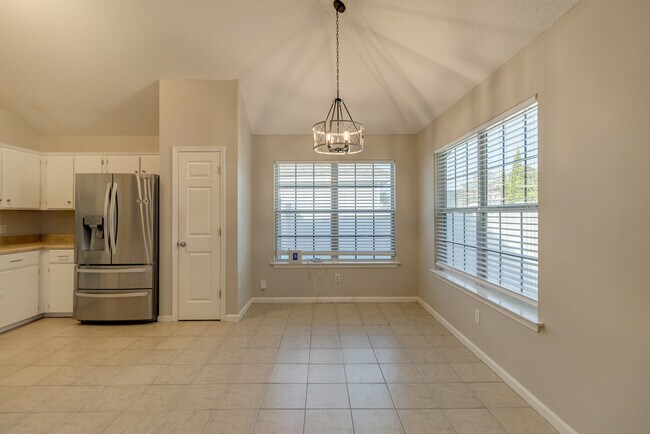 Building Photo - 19 Aquinnah Dr