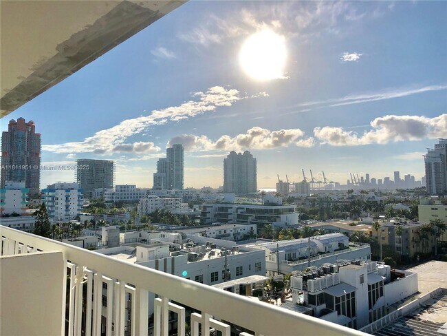 Building Photo - 401 Ocean Dr