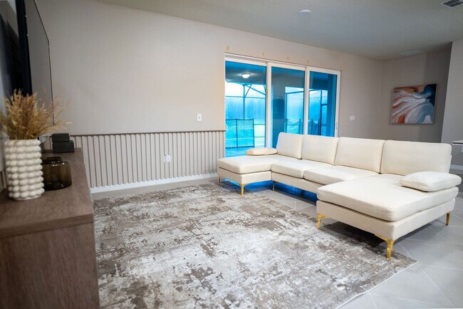 Building Photo - 16372 St Kitts Cir