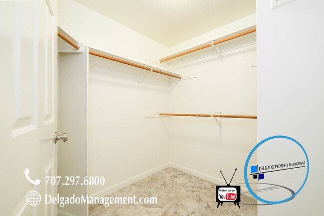 Building Photo - Benicia Hills 3 Bedroom Home