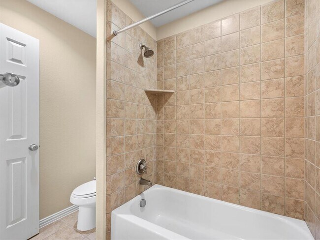 Building Photo - 17306 Lake Chelan Ln