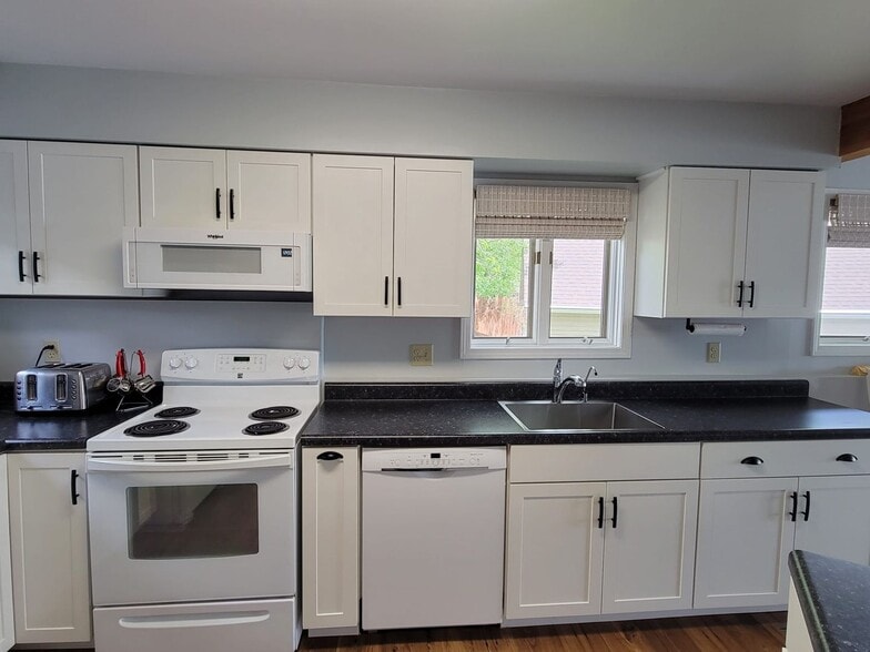 Building Photo - 115 Wa Wee Nork Dr