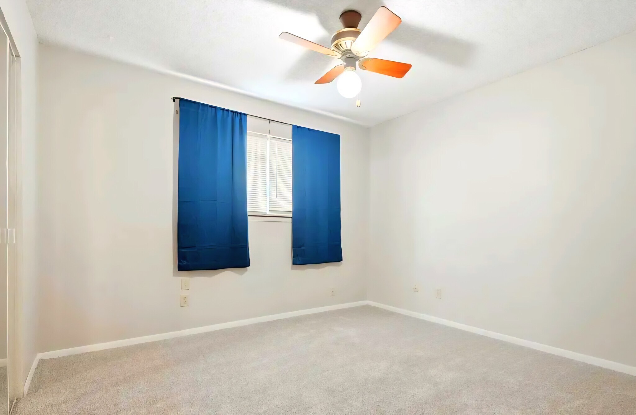 Building Photo - 3037 SW Lydia Ave