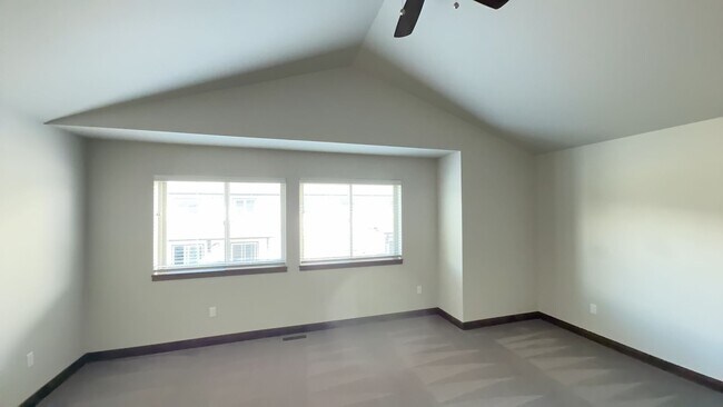 Building Photo - Westwood Circle