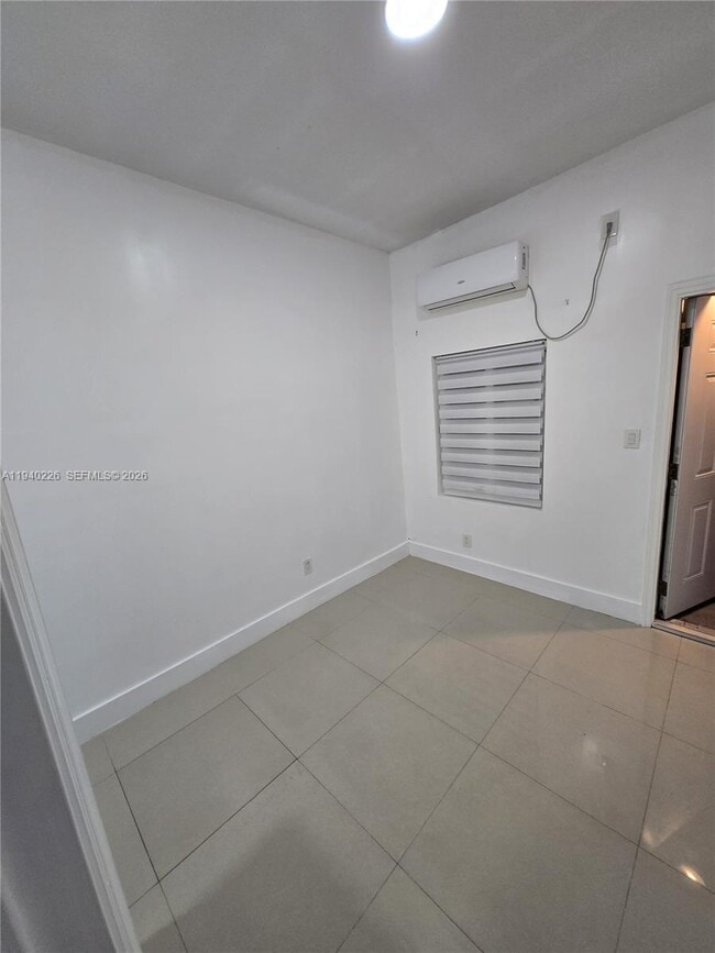 Building Photo - 931 Opa-locka Blvd