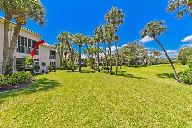 Building Photo - 4105 Fairway Dr N