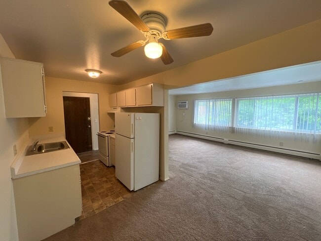 Interior Photo - Pickford Place Apartments