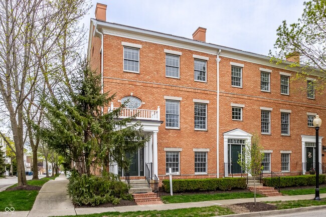 Building Photo - 12779 Tradd St