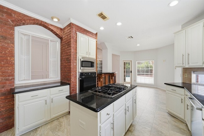 Building Photo - 4003 Bountiful Crest Ln