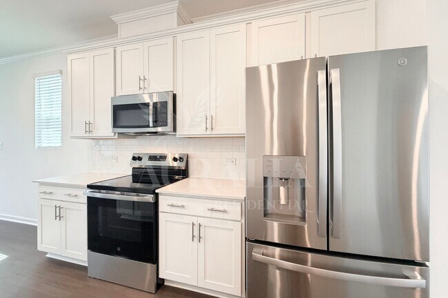 Building Photo - 3611 Elm Grv Ln