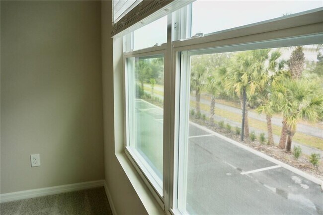 Building Photo - 4329 Roush Ave