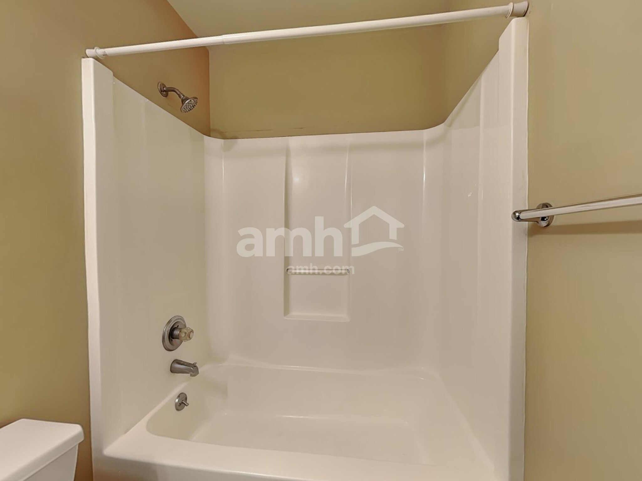 Building Photo - 124 Cyprus Cove Dr