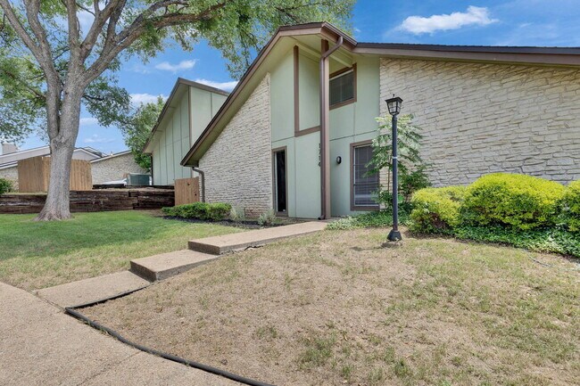 Building Photo - 1714 Timber Ridge Dr