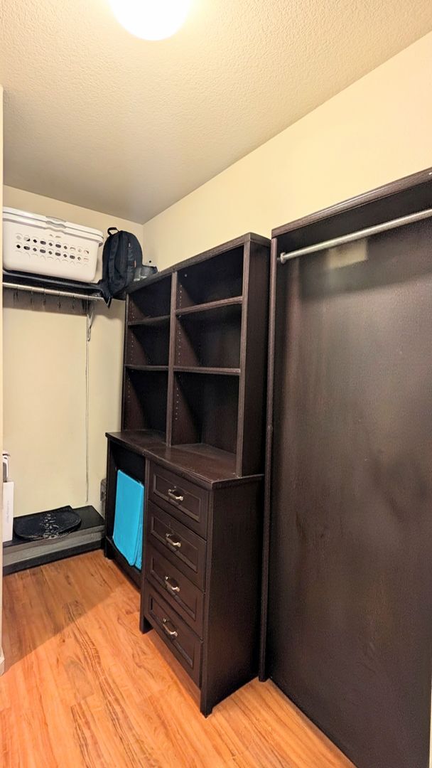 Building Photo - Beautiful Executive Rental in West Sacramento!