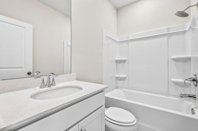 Building Photo - 417 Talbot Dr