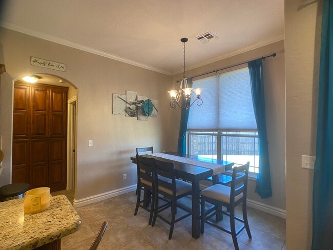 Building Photo - 1401 Limestone Way