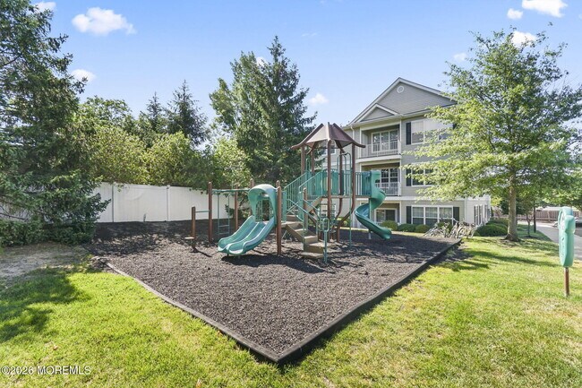 Building Photo - 327 Mill Pond Wy