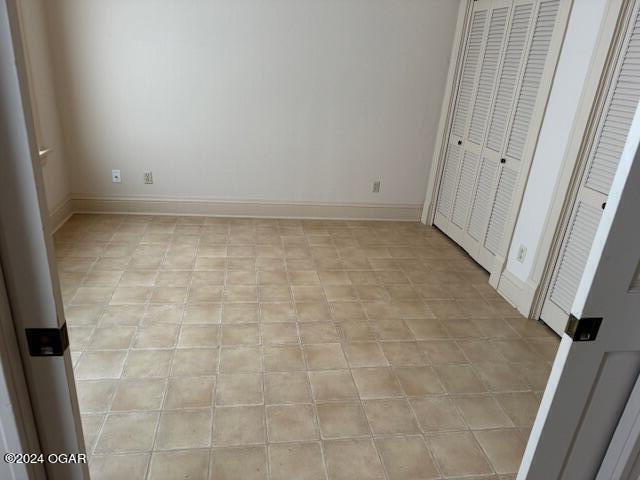 Building Photo - 1 S Main St