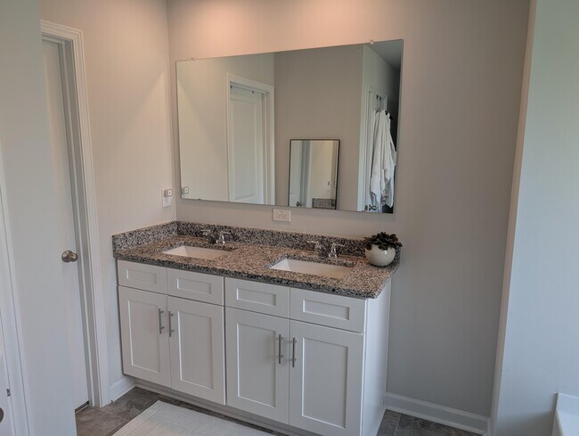 Building Photo - 1147 Button Buck Ln