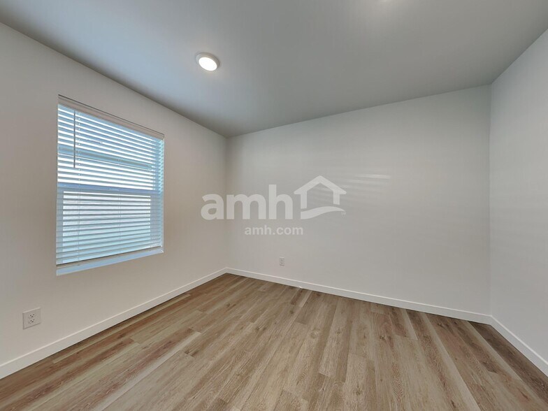 Building Photo - 9836 Kai Jurcevic Avenue