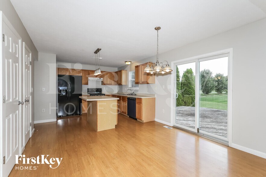 Building Photo - 6250 Kentstone Dr