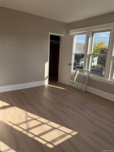 Building Photo - 87-15 Sutter Ave