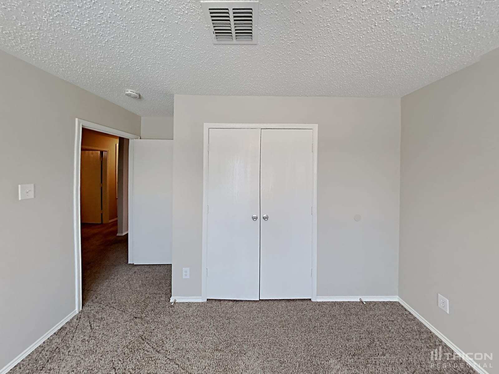 Building Photo - 4112 Gray Fox Dr