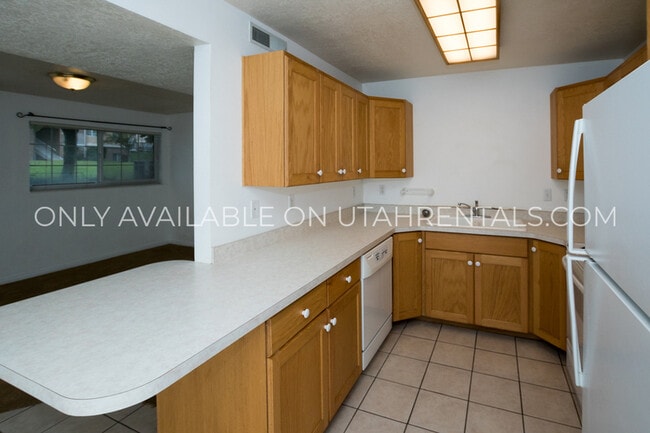 Building Photo - 1388 N 1300 W