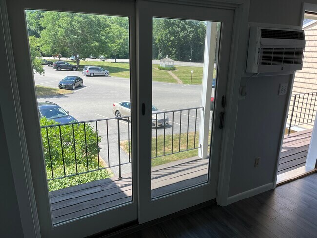 Building Photo - 808 Cocheco Ct