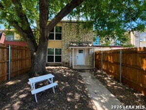 Building Photo - 7726 Glen Meadows Dr