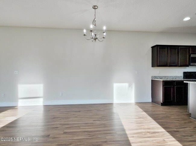 Building Photo - 834 4th St N