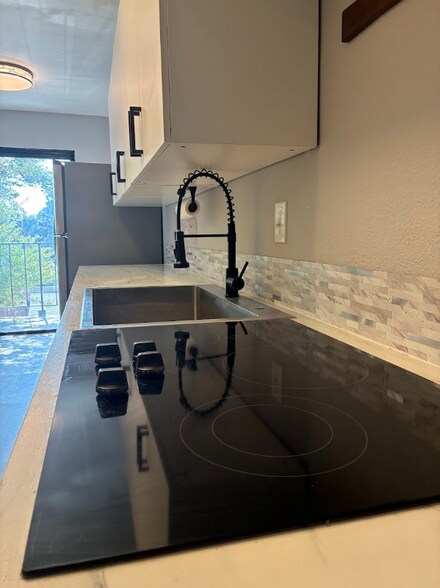 Building Photo - 4331 53rd St