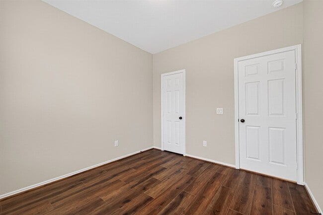 Building Photo - 4007 Delta Rose St
